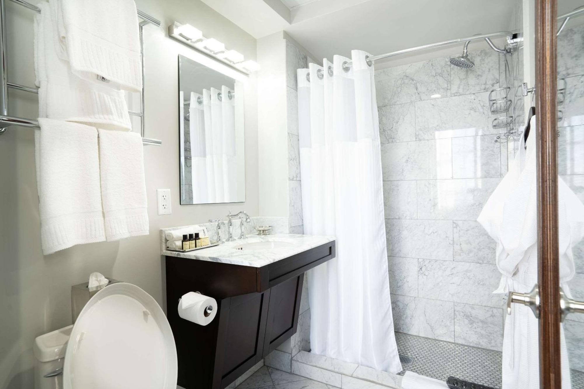 The Esquire Hotel Downtown Gastonia, Ascend Hotel Collection Ngoại thất bức ảnh